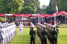 Presiden Jokowi Pimpin...