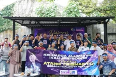 Atang-Annida Dapat Dukungan...