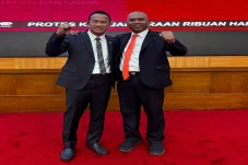 Dilantik Jadi Senator...