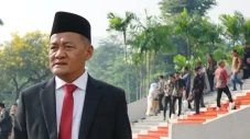 Dilantik Jadi Anggota...