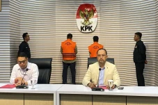 3 Orang Jadi Tersangka,...