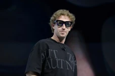 Zuckerberg Geser Bezos!...