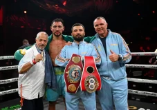 Pertahankan Juara IBF,...