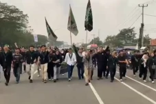 Awasi Pilkada Banten,...