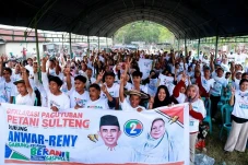 Petani Sulteng Gabung...