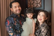 Kiky Saputri Menangis...