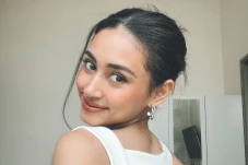 Selebgram Afifah Riyad...