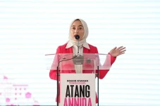 Tiru Korsel, Cawalkot...