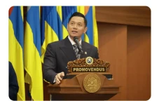 AHY Raih Gelar Doktor...