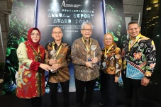 Bank bjb Tingkatkan...