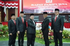 DPRD Kota Bogor Terima...