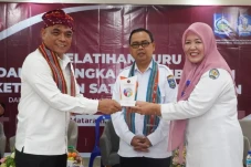 Peran Guru Diperkuat...