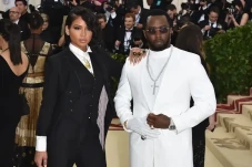 Video P Diddy Menganiaya...