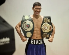 Dmitry Bivol Masa Bodoh...
