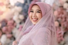 Lagi Hamil, Kiky Saputri...