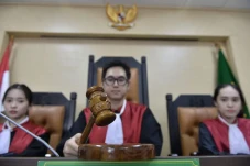 Fakultas Hukum Unika...