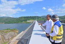 10 Tahun Presiden Jokowi:...