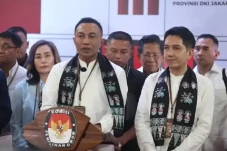 Tim Pemenangan: Dharma-Kun...