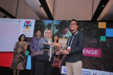Tiga Start-up Terima...