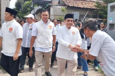 Blusukan ke Bintaro,...