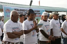 Ratusan Nelayan Tanjung...