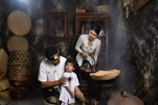 Cici Fani Ungkap Fakta...