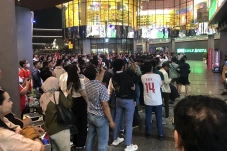 Lagu Indonesia Raya...