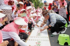 Pj Gubernur Jatim Ikut...