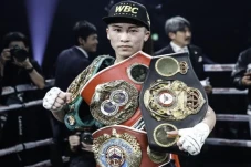 Naoya Inoue Serahkan...