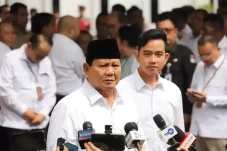 Daftar Artis yang Tampil...