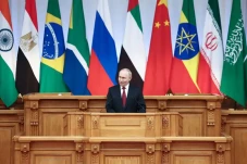 6 Fakta Misi Rusia saat...