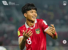 Profil Arkhan Kaka,...