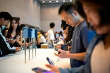 Harga iPhone Terbaru...