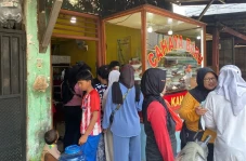 Jumat Berkah, Relawan...