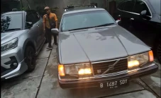 Penyebab Lampu Mobil...