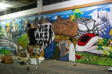 Sambut Kepulangan Jokowi,...