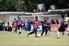 Kompetisi Sepak Bola...