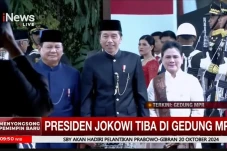 Presiden Jokowi dan...