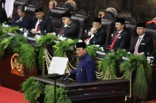 Prabowo Ucapkan Terima...