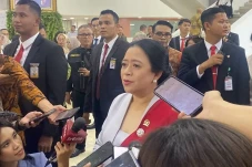 Puan: Ibu Megawati Sampaikan...