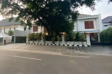 Suasana Hening Kediaman...