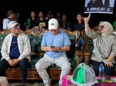 Kampanye Dialogis Pasangan...