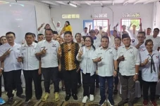 Pilkada Pematang Siantar,...