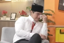 Kaesang Pangarep Menangis...