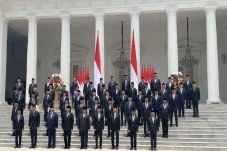 9 Menteri Kabinet Merah...