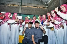 Robinsar-Fajar Gaungkan...