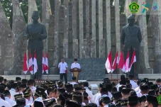 Presiden Prabowo Absen...