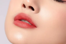 Lipstik atau Lip Cream?...
