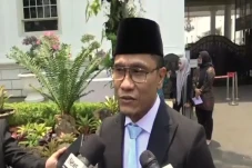Pendidikan Gus Miftah,...