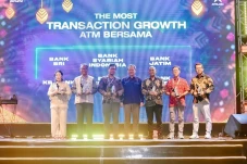 Bank Jatim Jadi The...